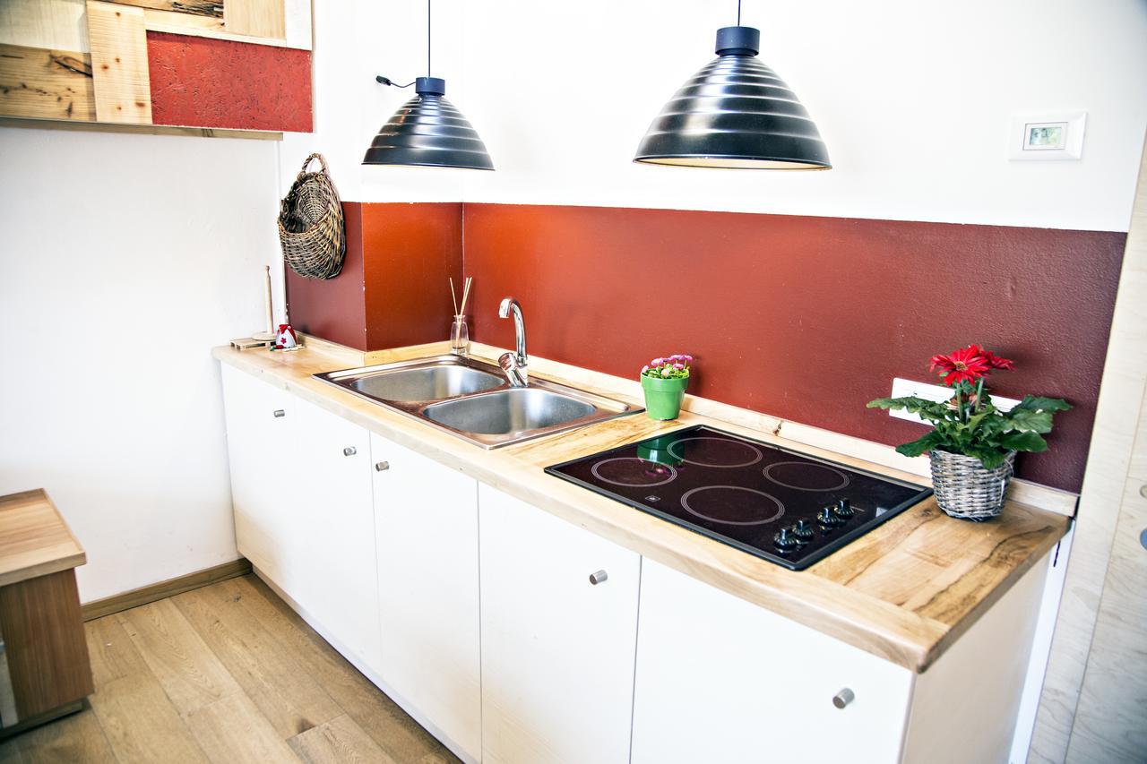 B&B Casa Sul Lago - Appartamenti กาลเชรานิกา อัล ลาโก ภายนอก รูปภาพ